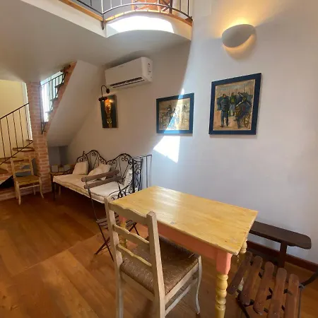 C052-appt Standing Au Coeur Du Suquet - St Antoine 3 * Cannes